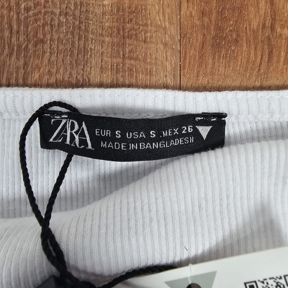 NWT ZARA White Puff Short Sleeve Square Neck Ribbed Crop Top 1660/809 SMALL - Picture 4 of 11